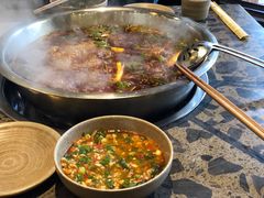 -肖肖酸萝卜鱼火锅(总店)