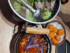 -川堂风·跷脚牛肉·乐山爆炒(宝山日月光店)