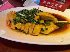 -魏铭鱼头捞饭(晋阳路店)