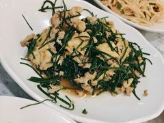 -汗腾格里·风味餐厅(新疆驻京办店)