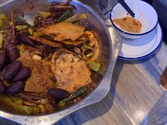 -嘎嘎鸭下巴·爆辣干锅(明教寺店)