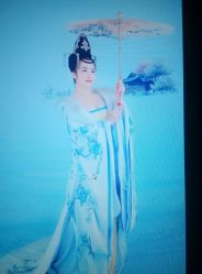 -盘子女人坊生日照·摄影馆(华强店)