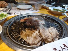 -唯成•韩国炭火烤肉 유성고기