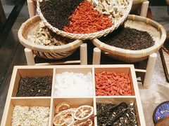 -芝小官毛肚火锅海鲜自助(淮安清江浦区新亚店)