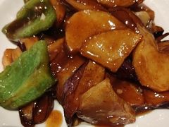 -关东小磨东北菜(上海长风大悦城店)