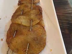 -亮亮烧烤(万松园店)