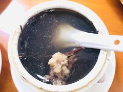 鸡骨草煲猪横利-煲煲掂风味煲仔饭餐厅(西区店)