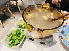 牛排烀-半山腰·云南菜(侨福芳草地店)