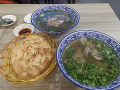 -丰登陕西水盆牛羊肉·泡馍