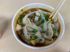 -江三王记牛杂馆(总店)