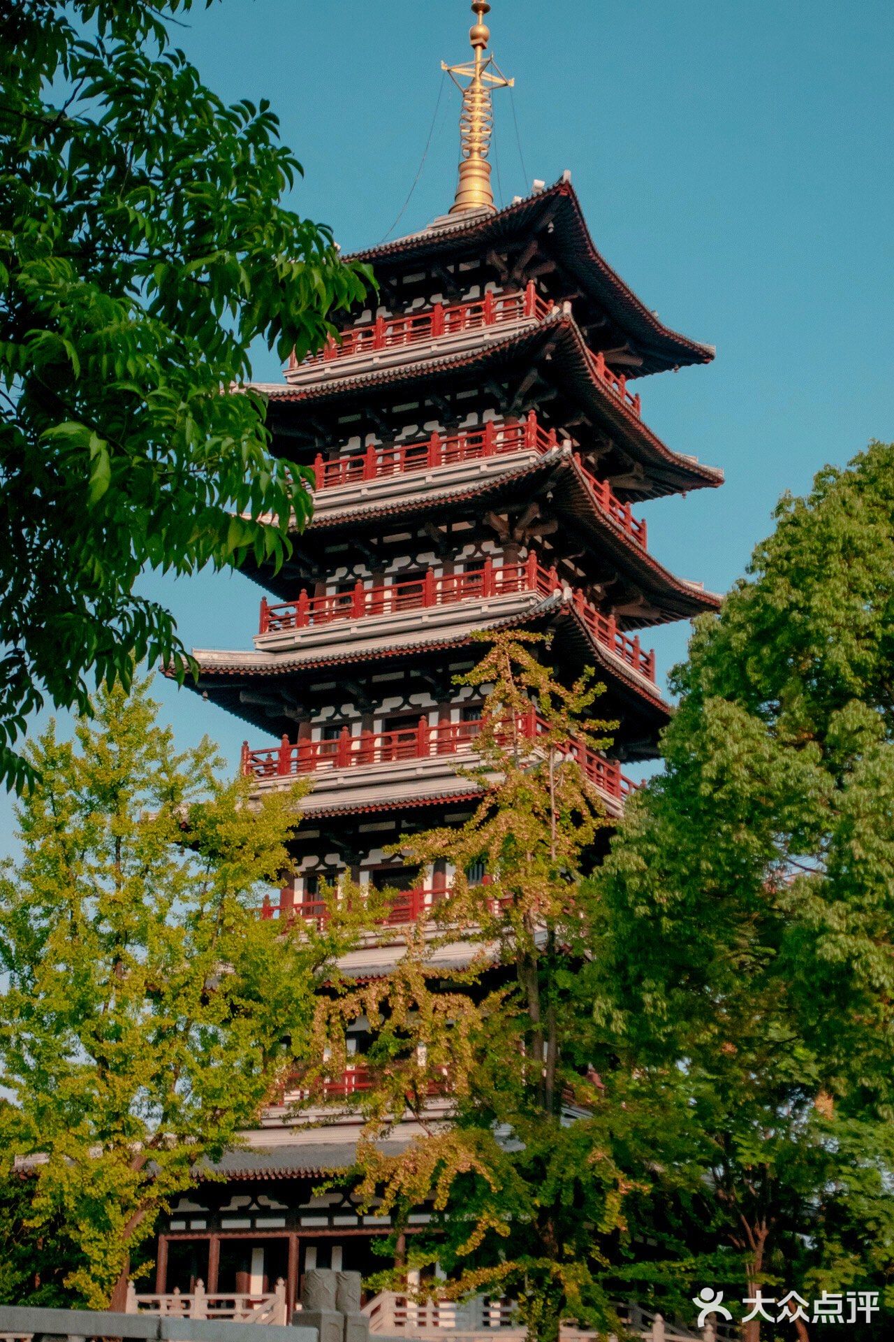 苏州故地重游垂虹秋色满东南