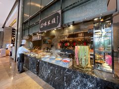 -美食汇海鲜自助餐厅·小龙虾烧烤(富力万达文华酒店)