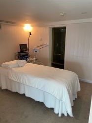 -JNK皮肤管理中心