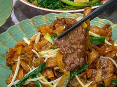 老窖头抽干炒牛河-九龙茶记·粤式餐厅融合菜(鹭江店)