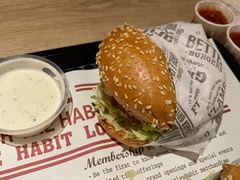 -The Habit Burger Grill 哈比特汉堡(复兴soho店)