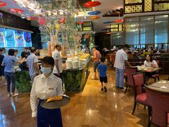 -三英温泉度假酒店-自助餐厅