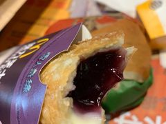 芝士蓝莓派-麦当劳(塔园路店)