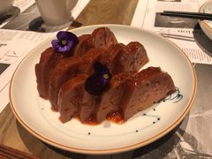 桂花糯米藕-小大董·烤鸭(凤凰汇店)