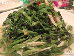 芹菜炒冬笋-四季春