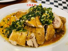 姜葱油鸡-澳门陈光记烧味饭店(南京德基广场店)