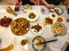 -汗腾格里·风味餐厅(新疆驻京办店)