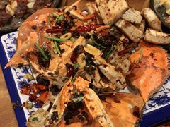 -老东镇啤酒屋海鲜加工·蒸汽海鲜·海鲜烧烤(台东店)