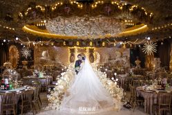 -花嫁丽舍婚礼殿堂(世博江景店)