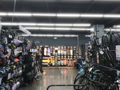 -迪卡侬(西华店)