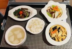 -美满国际月子中心(合生汇店)