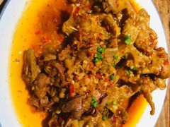 蒜香鸡脚-浩海火烧云傣家菜(京广店)