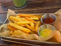 -锅炉咖啡·西餐·音乐酒厂