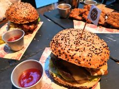 -FAT COW(虹梅路店)