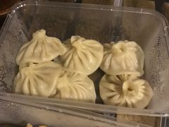 虾肉汤包-小六汤包(万和城店)