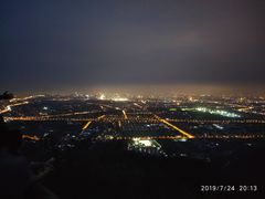 -鬼笑石后山停车场