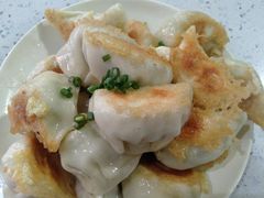 -三好食堂(煎饺·馄饨·肉饼米线·盛世广场店)