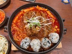 韩式年糕鸡爪锅-双门洞·森系料理(体育西店)