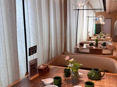 -云海肴·汽锅鸡·云南代表菜(浦江欢乐颂店)