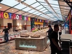 -火锅岛潮牌自助餐厅(天津天佑城店)