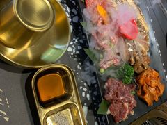-黑牛の場烤肉(摩天活力城店)