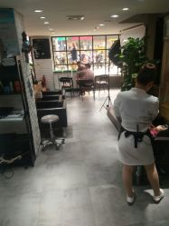 -川禾美发沙龙