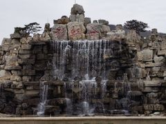 -雪山彩虹谷景区