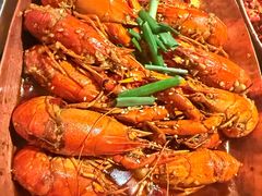金牌麻辣小龙虾龙虾-馋嘴猫北京食堂·烤鸭·宵夜(亚运村店)