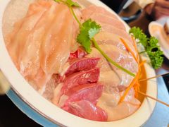 -居石捞·潮汕卤水火锅(南国明珠店)