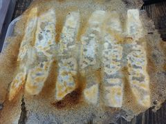 -花儿姐与战哥的美食档