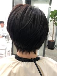 -愉己冥想·护发专门店