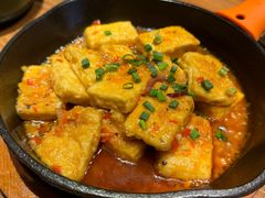 -云海肴·汽锅鸡·云南菜(天山百盛优客店)