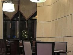 -广州万富希尔顿酒店-感趣自助餐厅·生蚝海鲜刺身