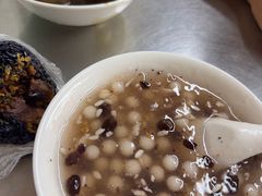 -芳婆糕团店(王府大街店)