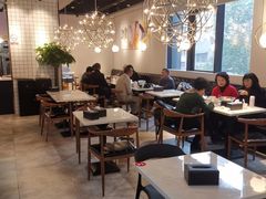大堂-黄弟大排档·湖南菜·小龙虾·小海鲜(凯旋北路店)