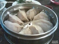 烫面白菜蒸包-燕青小馆(东园大厦店)